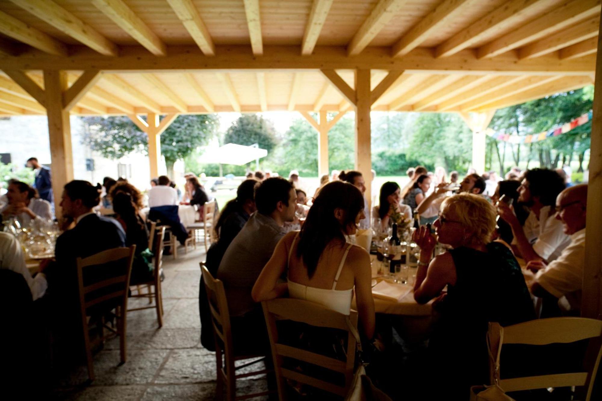 الشقق الفندقية جيرا لاريوفي  Cascina Borgofrancone المظهر الخارجي الصورة