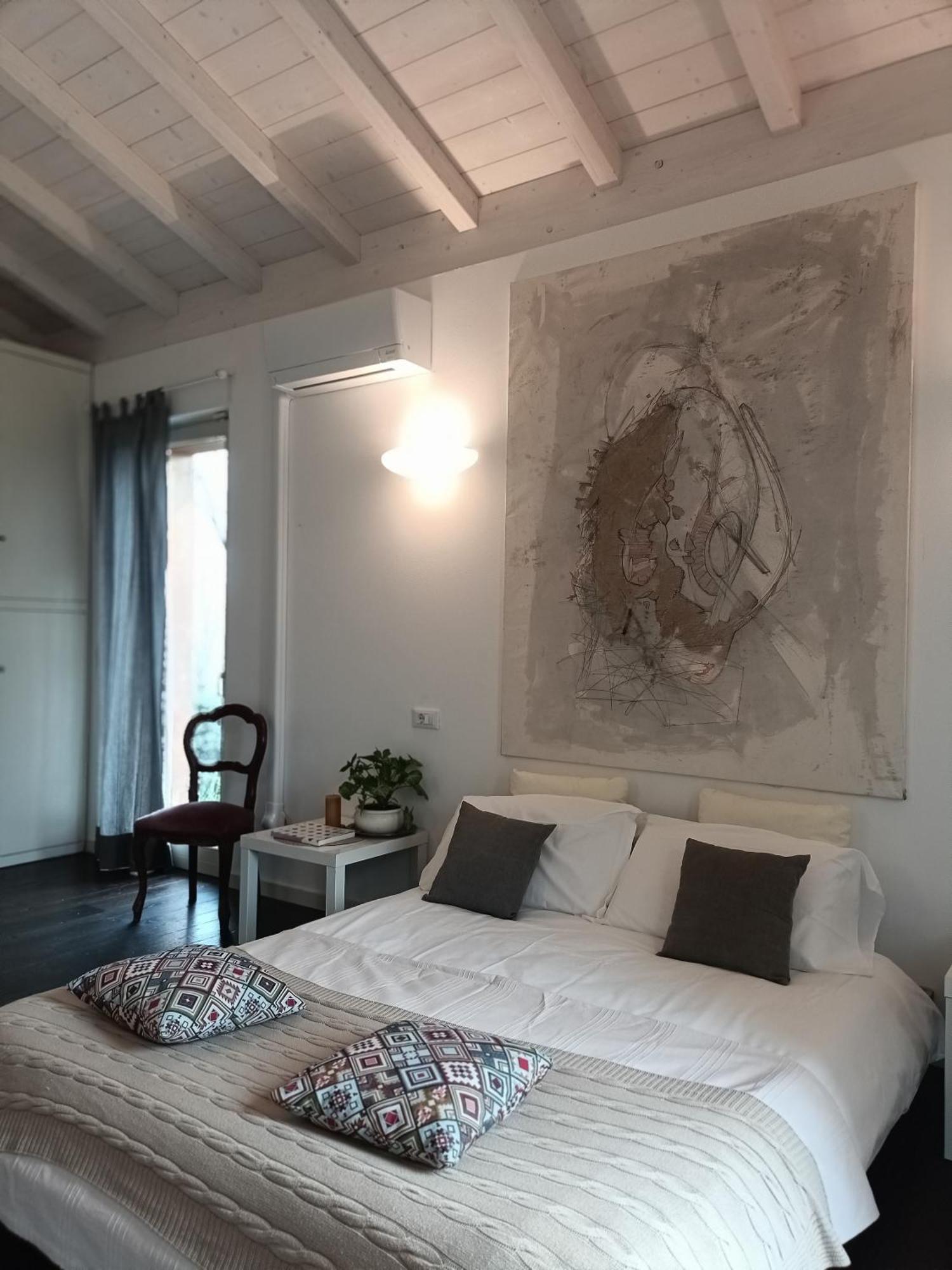 الشقق الفندقية جيرا لاريوفي  Cascina Borgofrancone المظهر الخارجي الصورة